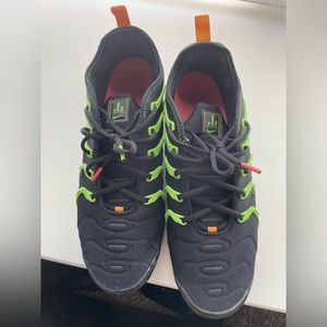 Nike Air VaporMax Plus Electric Green.